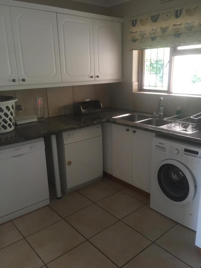 Jocks Place Holiday home